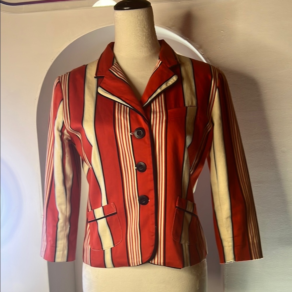 Ella Red and Cream Blazer with Structured Shoulders